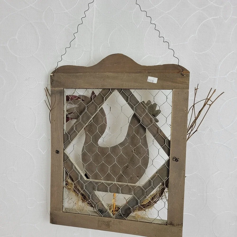 Vintage Country Carved Wood Chicken Rooster Wire Framed Picture Hanging Decor